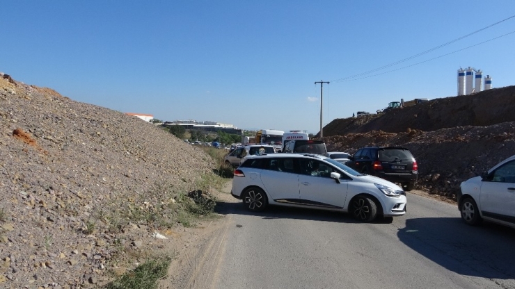 Bahçede Alkol Tüketme Kavgası Hastanede Bitti