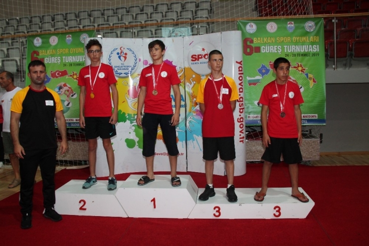 Yalova’da 6. Balkan Spor Oyunları Nefes Kesti