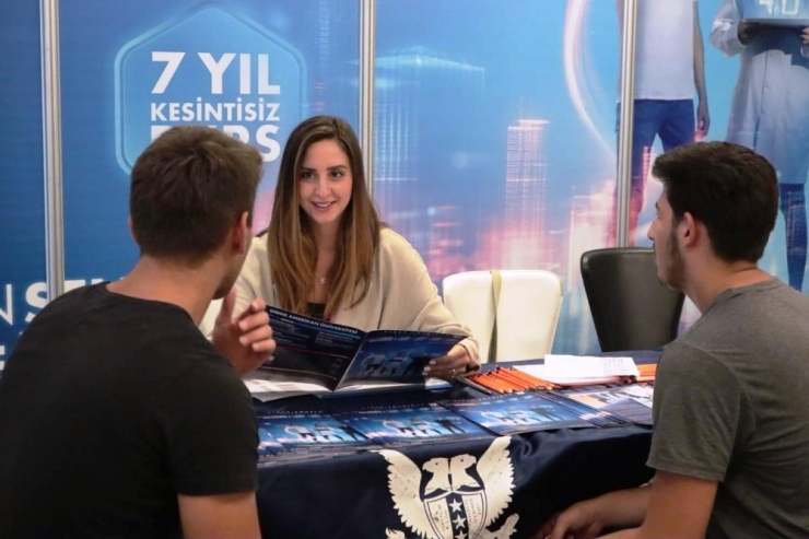 Girne Amerikan Üniversitesinden 7 Yıl Kesintisiz Burs