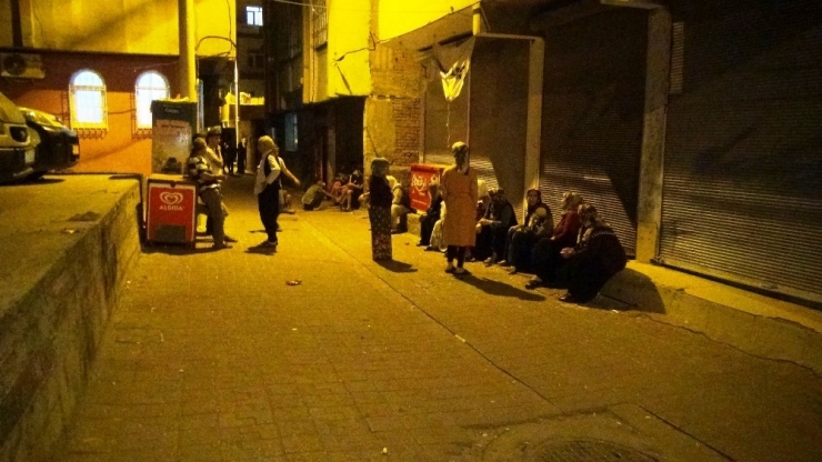 Sokakta Oyun Oynarken Kurşunların Hedefi Oldu