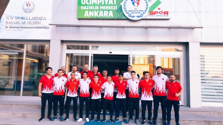 Yıldızlar Güreş Şampiyonası’nda Heyecan Yarın Başlıyor