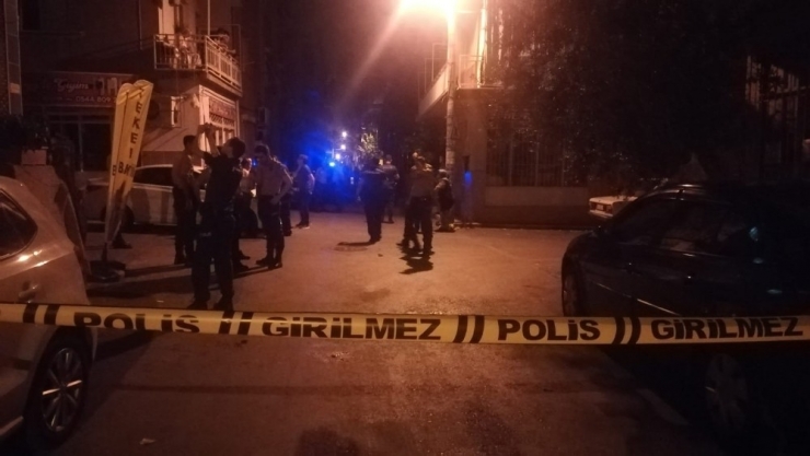 Kayınpeder Kendisine Silah Çeken Damadını Bıçakladı