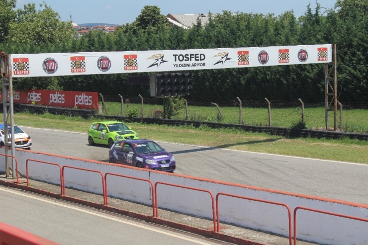 Türkiye Pist Şampiyonası’nın İkinci Ayak Yarışları Nefes Kesti