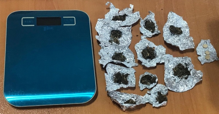 Erdemli’de Uyuşturucu Operasyonu