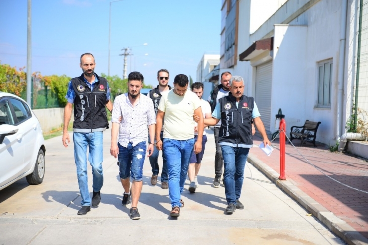 Yedek Lastikten 6 Kilo Uyuşturucu Çıktı