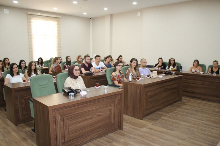 Boşnak Öğrencilerden Başkan Vekili Bozkurt’a Ziyaret