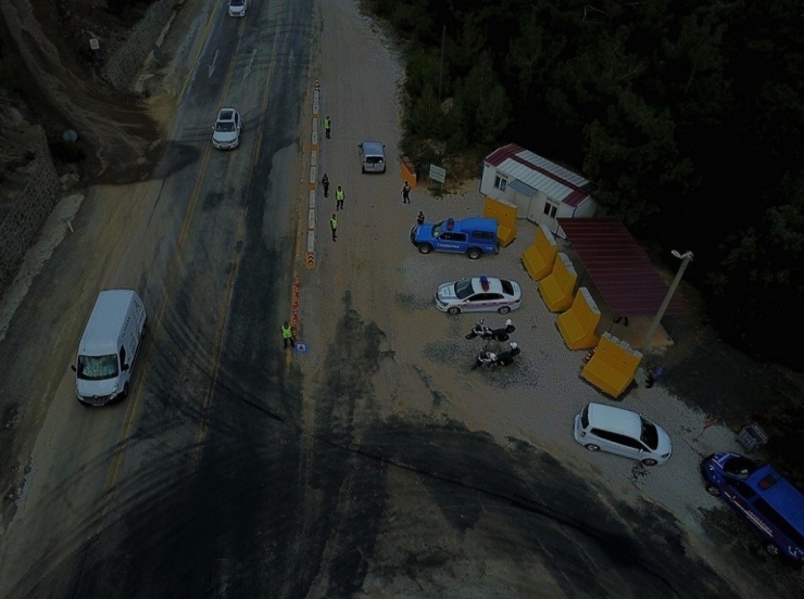Çanakkale’de Drone İle Havadan Trafik Denetimi