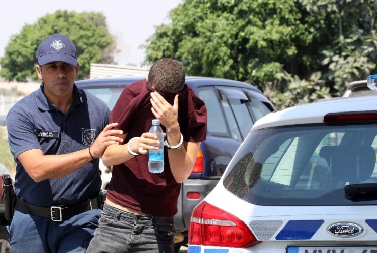 Toplu Tecavüz İftirası Nedeniyle Hakim Karşısına Çıkacak