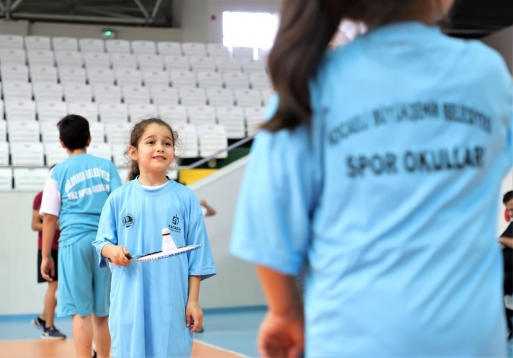 Çocuklar, Badminton Sporuyla Daha Mutlu