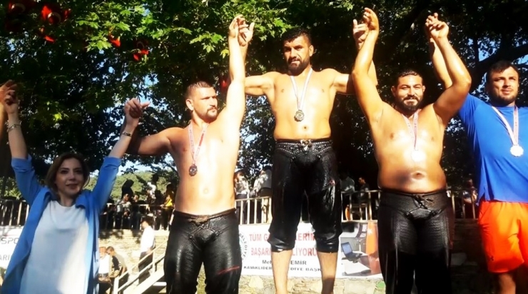 Ege’nin Kırkpınar’ında Başpehlivan Yanatman