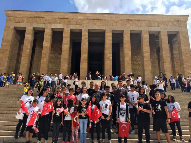 Muratpaşalı Öğrenciler Anıtkabir’de