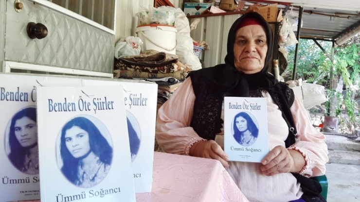 Ölen Eşine Verdiği Sözü Tutup Şiir Kitabı Çıkardı