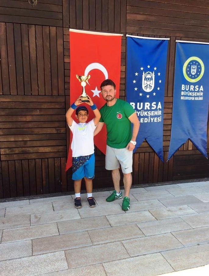 Yaz Kupası’nda Altın Madalya Osmangazi’nin