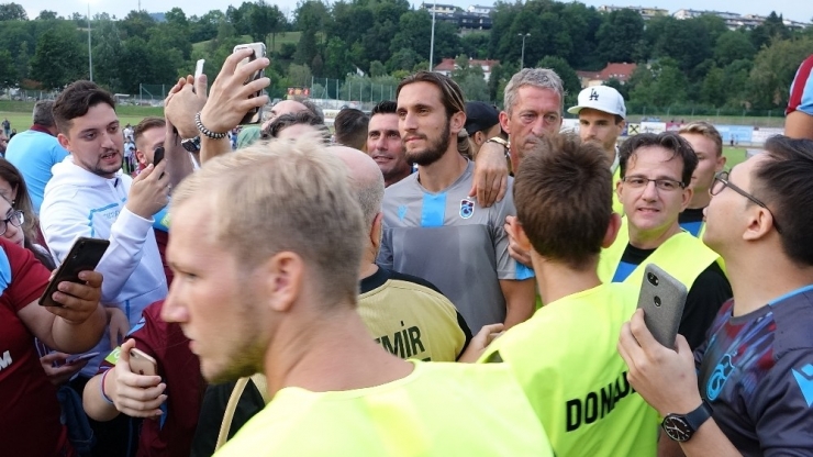 Yusuf Yazıcı’dan Transfer Tebessümü