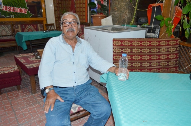 72 Yaşındaki Emekli Öğretmen Motoruyla Diyar Diyar Geziyor