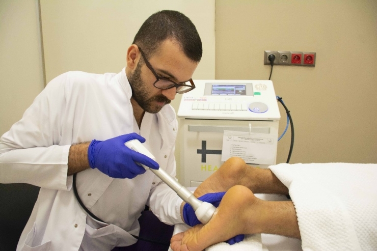 Topuk Dikenine “Şok Dalga” İle Tedavi