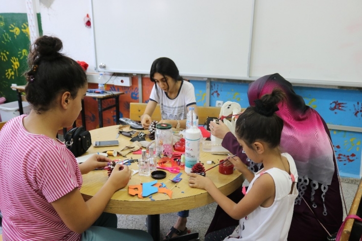 Sokakları Çöpten Arındıran Proje: “Atmayın Dönüştürün”