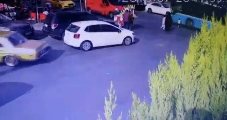 İstanbul’da Dehşet Anları Kamerada