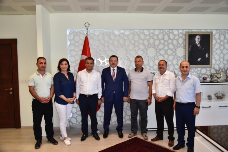 Mardinli Çocuklar Trabzon Yolunda