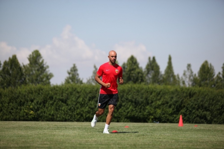 Aymen Abdennour: