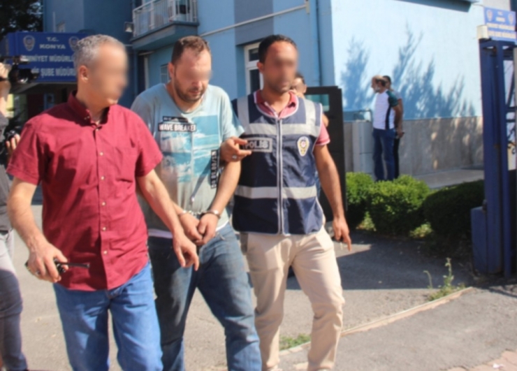 Kendi İş Yerinden Çaldığı Malzemeleri Satmaya Çalışırken Yakalandı