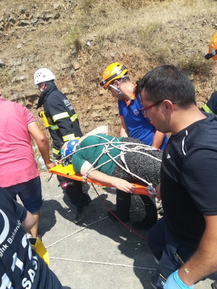 Yaşlı Kadın Uçurumdan Yuvarlandı