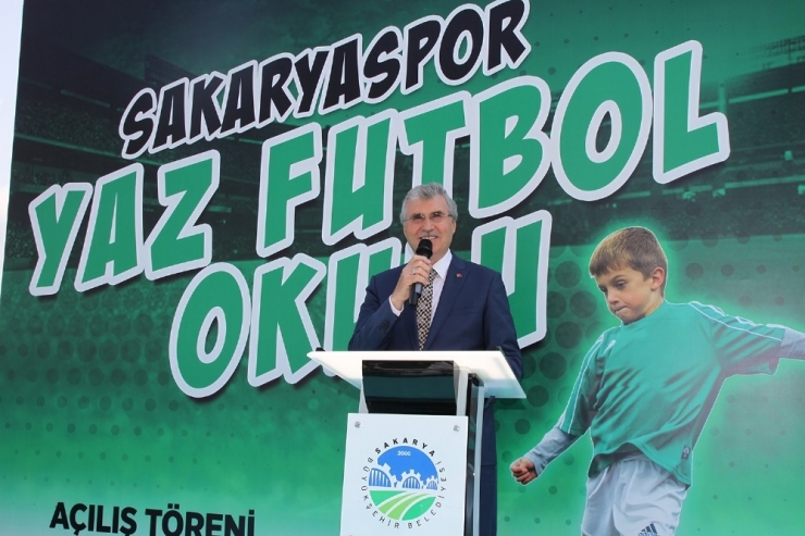 Başkan Yüce Yaz Okulu Açılış Törenine Katıldı