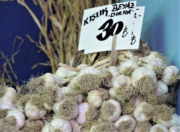 Sel Ve Dolunun Vurduğu Sarımsak Fiyatları Uçuşa Geçti