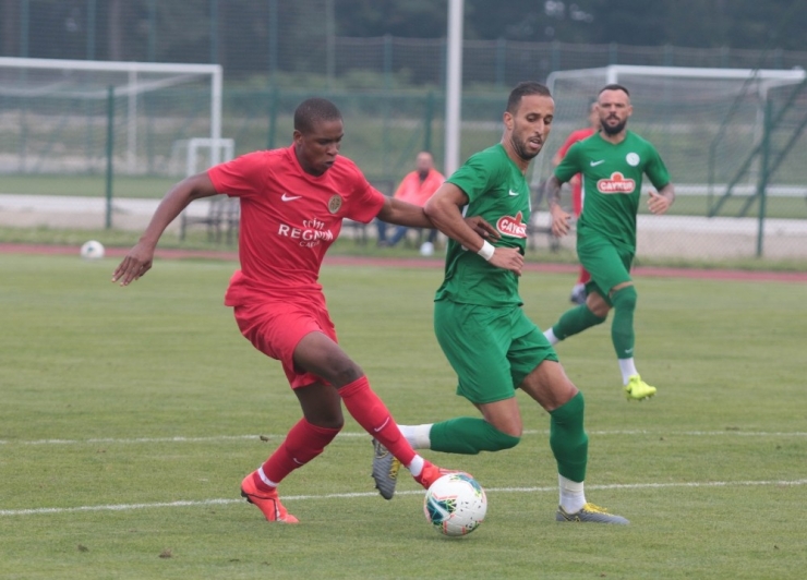Hazırlık Maçı: Antalyaspor: 2 - Çaykur Rizespor: 2