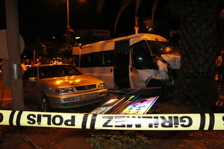 Düğün Dönüşü Kaza: 1 Ölü, 14 Yaralı