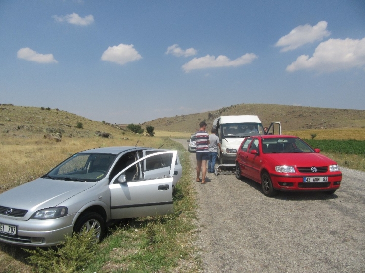 Sandıklı’da Zincirleme Kaza: 2 Yaralı