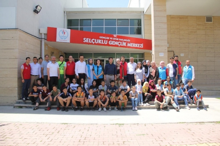 Yeni Yurtlarla Öğrenci Sayısı Artacak