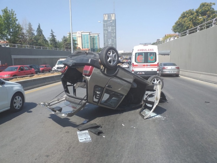 Başkentte Kontrolden Çıkan Otomobil Takla Attı: 1 Yaralı