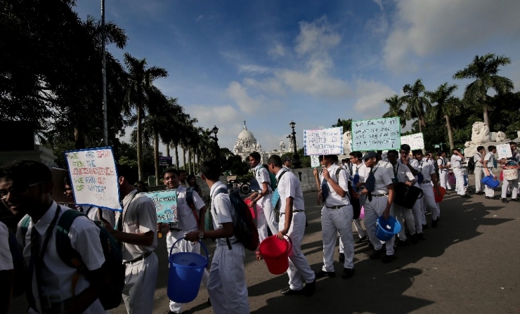 Hindistan’da İklim Değişikliğine Dikkat Yürüyüşü