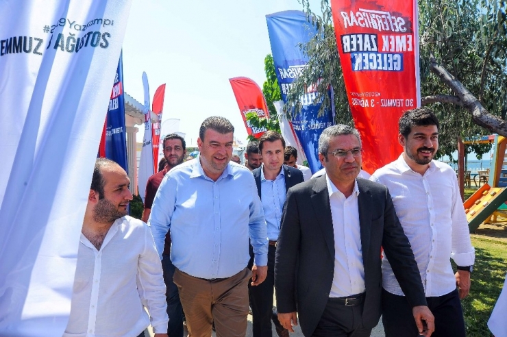 Chp’li Gençlerden Seferihisar’daki Kampa Yoğun İlgi