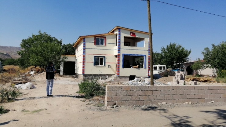 İnşaat İşçisi, Çalıştığı İnşaatta Ölü Olarak Bulundu