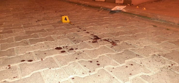 Bursa’da İki Grup Birbirine Girdi: 4 Yaralı