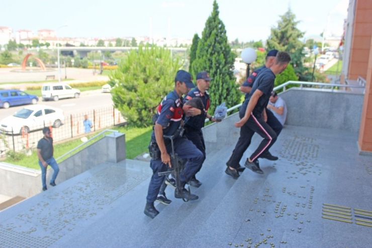 Motosiklet Hırsızları Adliyede