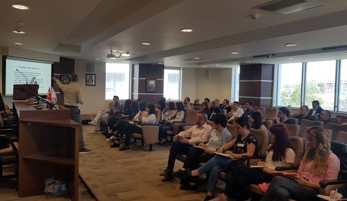 Trakya Üniversitesi Sürekli Eğitim Merkezi Ve Etso İşbirliğinde Liderlik Eğitimi Verildi