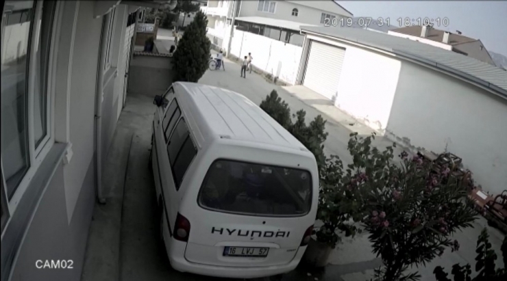 İlaç Tankerinde Can Veren Küçük Çocuğun Son Anları Kamerada