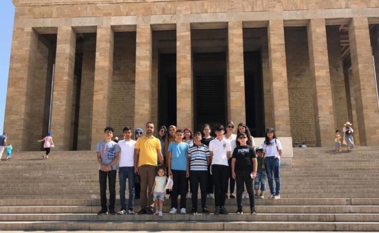 Milletvekili Erol, Elazığlı Öğrencileri Ankara’da Misafir Etti