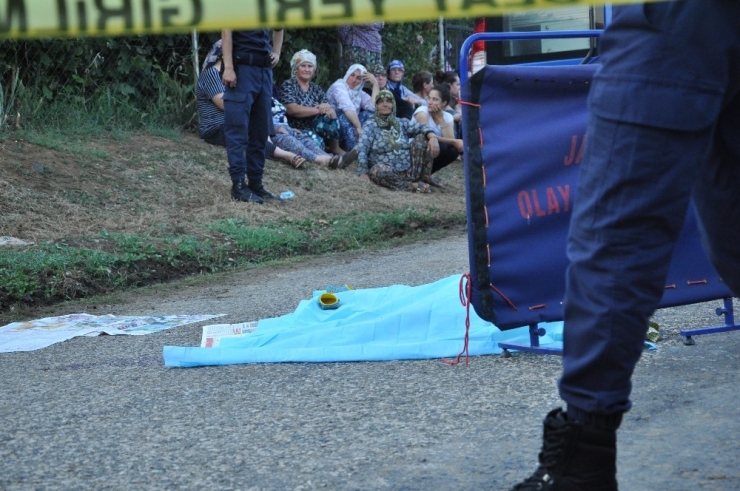 7 Yaşındaki Çocuk Greyder Altında Kalarak Hayatını Kaybetti