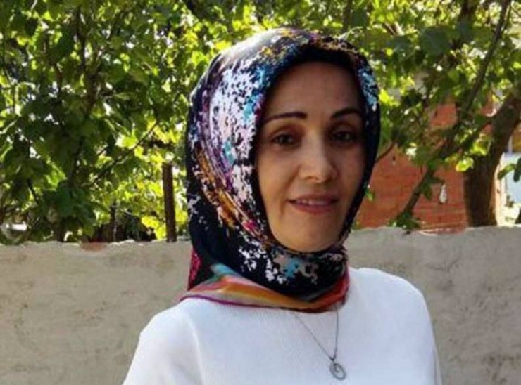 Eşini Ve Kayınvalidesini Sokak Ortasından Bıçakladı Mahkemede Öldürme Kastım Yoktu Dedi