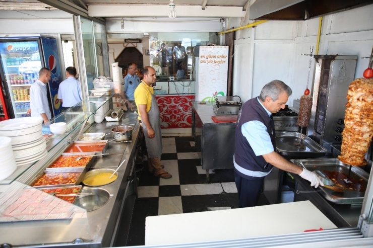 Haliliye’de Gıda Satışı Yapan İş Yerleri Denetlendi
