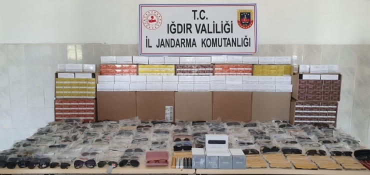 Iğdır’da Kaçakçılık Operasyonu: 5 Gözaltı