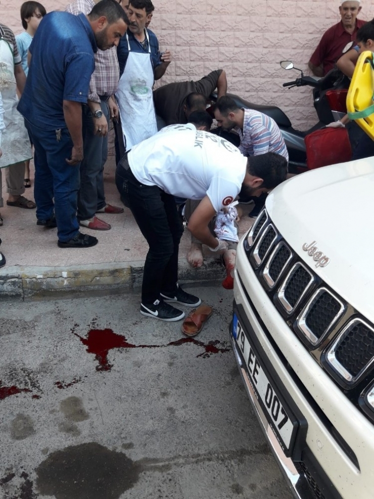 Motosikletler Çarpıştı: 1 Yaralı