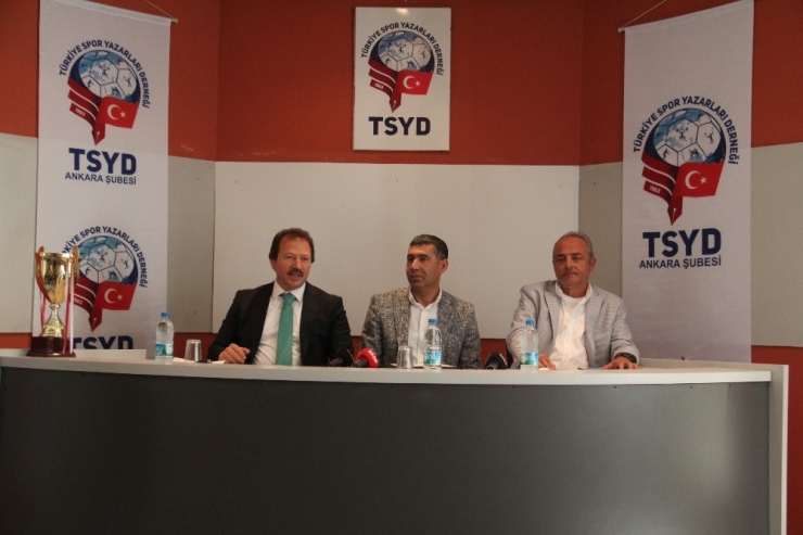 Mehmet Yiğiner Ve Murat Cavcav, Tsyd Ankara Kupası Tanıtım Toplantısına Katıldı