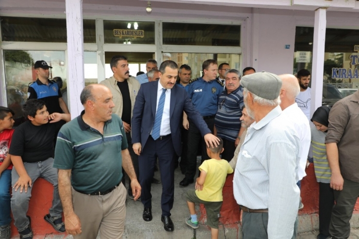 Vali Öksüz, 30 Ekim Mahallesi Sakinleriyle Buluştu