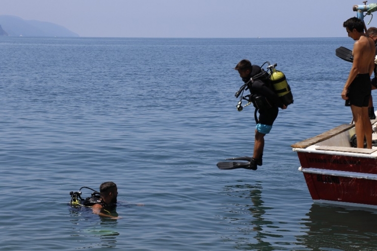 Deniz Dibinden Çıkanları Görenler Gözlerine İnanamadı