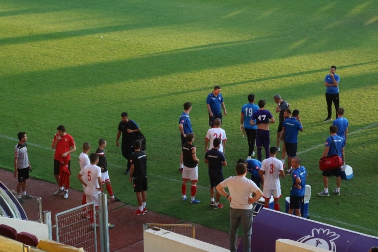 Balıkesirspor - Afjet Afyonspor Hazırlık Maçında Gerginlik